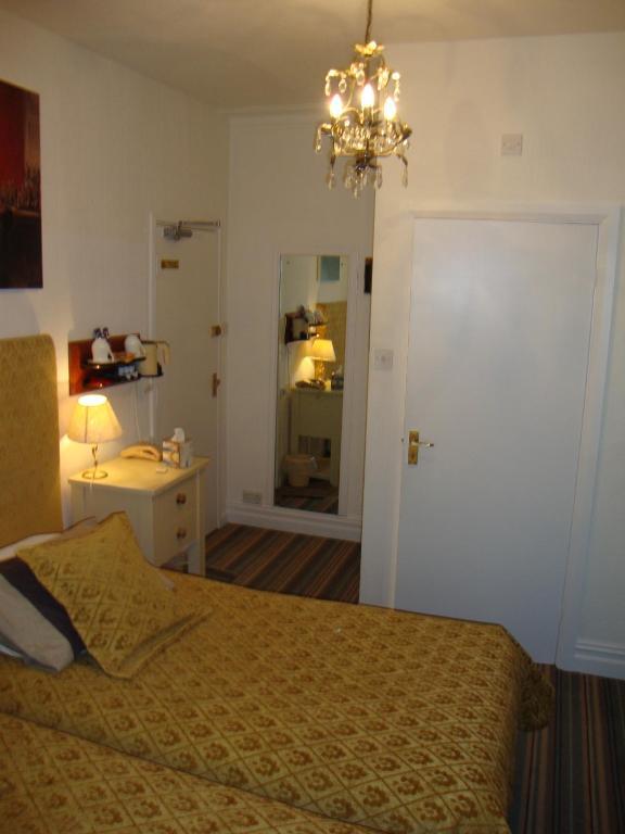 Sherwood Hotel - B&B Harrogate Szoba fotó